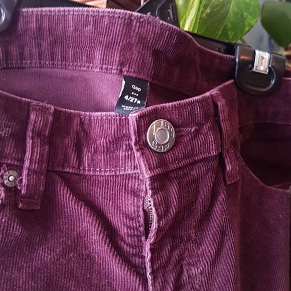 Gap | Corduroy Pant - Picture 2 of 4